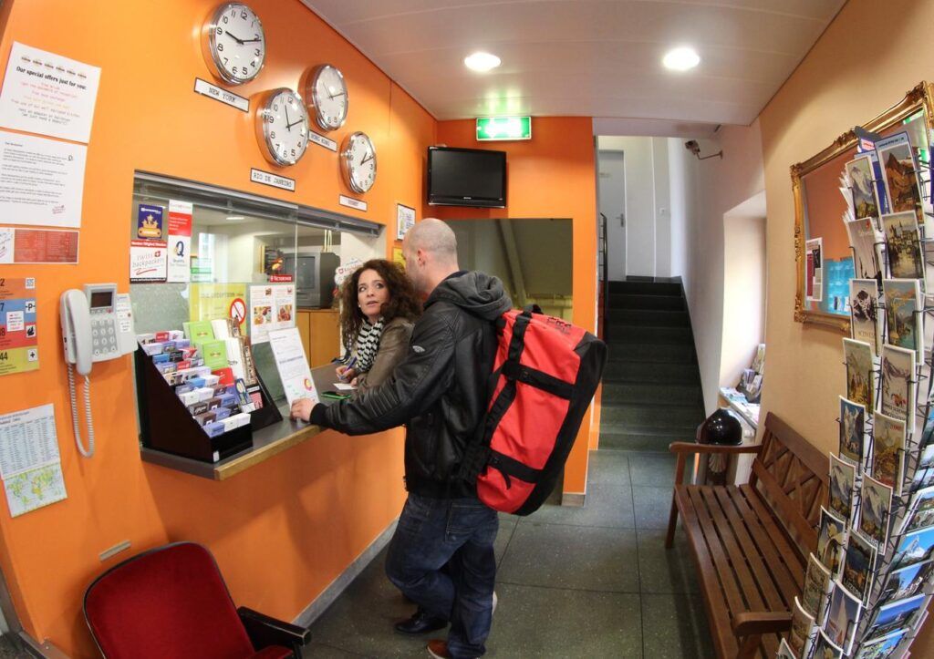 Backpackers Berna - infosvalencia