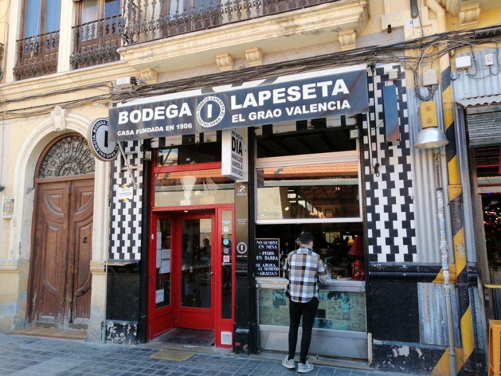 Bodega la peseta del grao