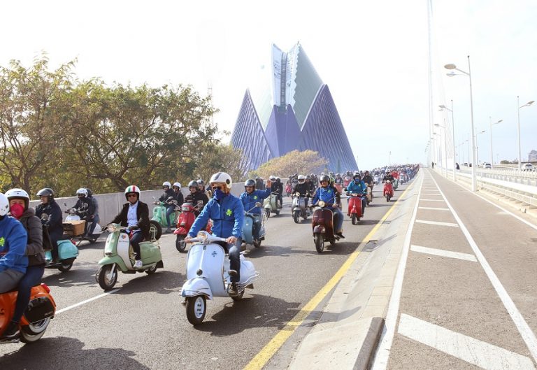 concentración-vespas-infosvalencia