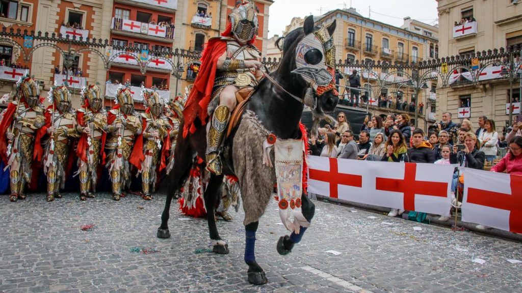 moros y cristianos-alcoy-2024-infosvalencia
