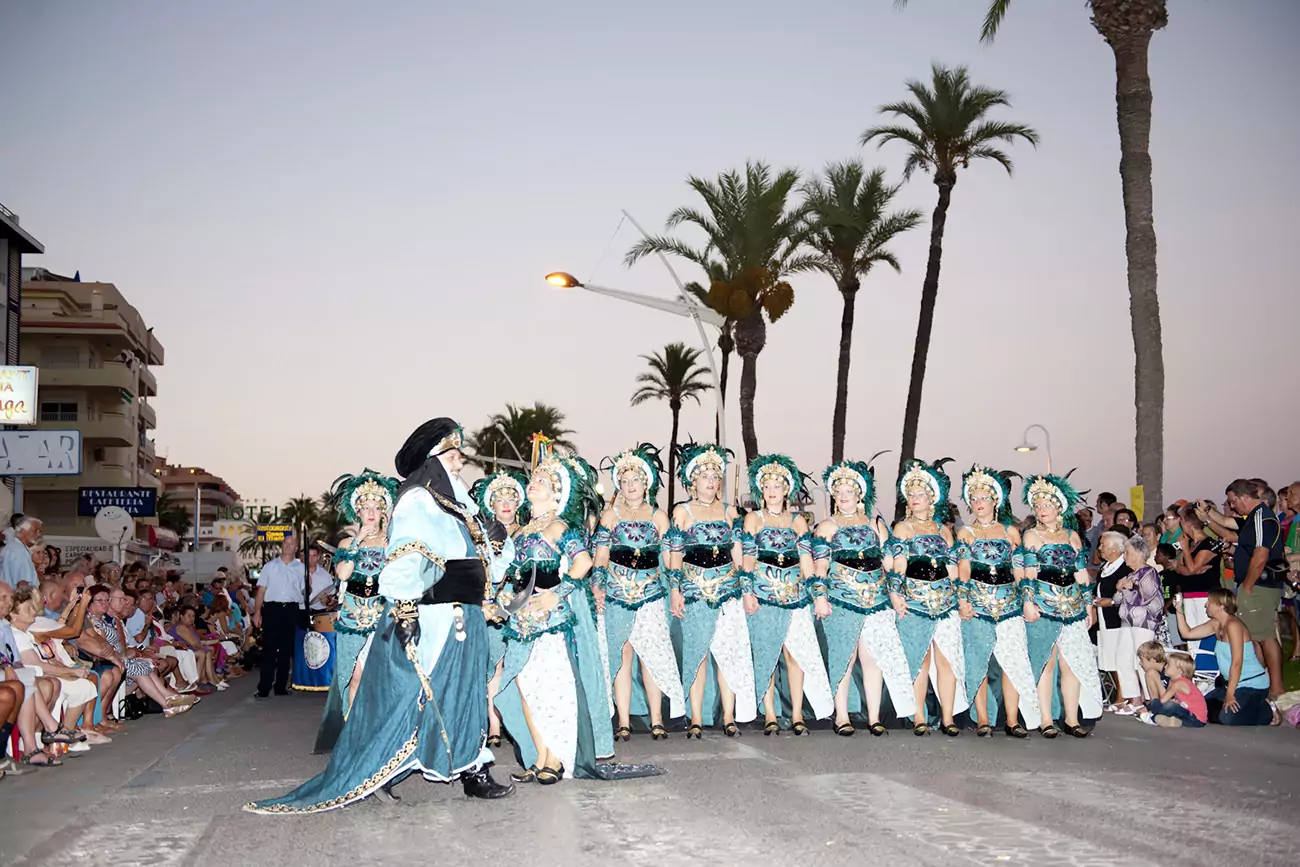 moros-cristianos-peñiscola-infosvalencia